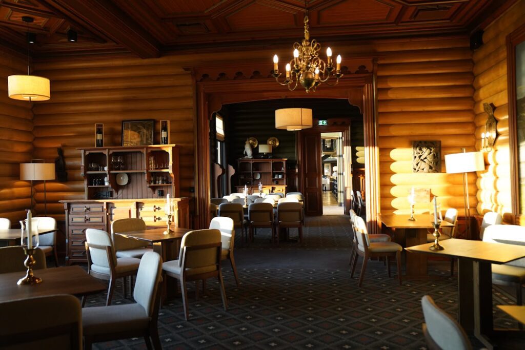 #1 Interior & Exterior Design for Salons and Restaurants near You